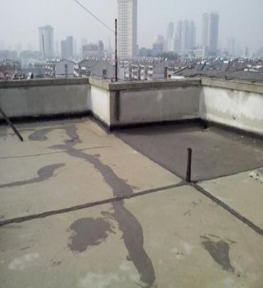 上城漏水维修 楼顶漏水是什么原因，楼顶漏水维修方法是什么?